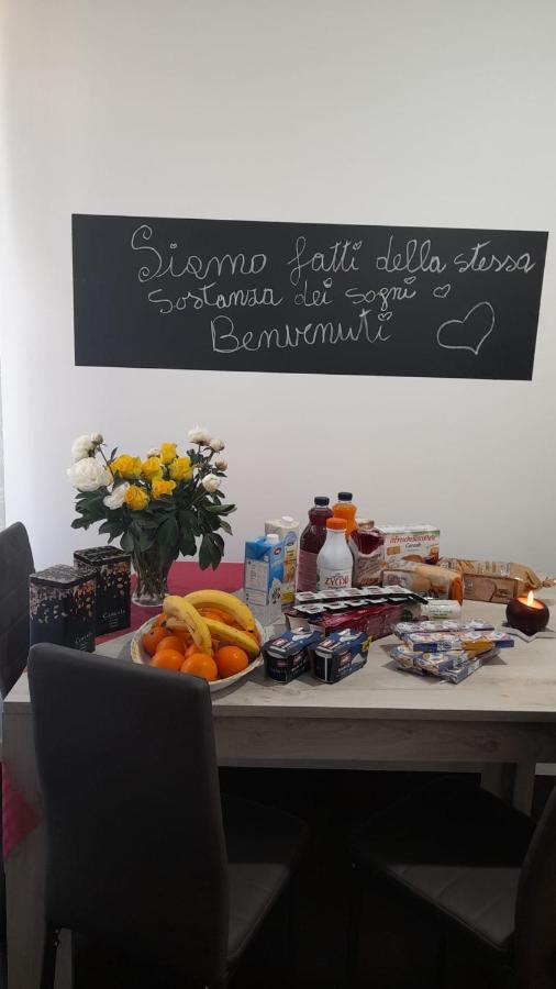 B&B La Luna Nel Pozzo Rome Bagian luar foto